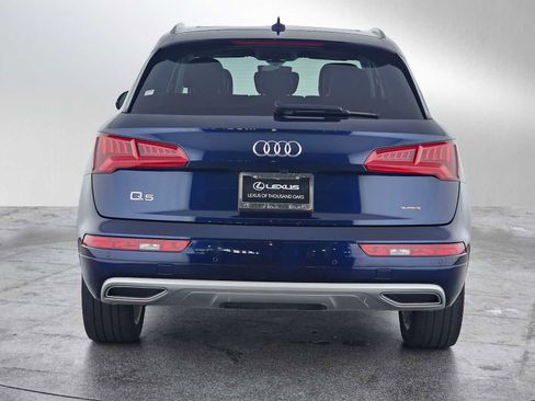 Used 2020 Audi Q5 2.0T Premium Plus w/ Premium Plus Package image 11