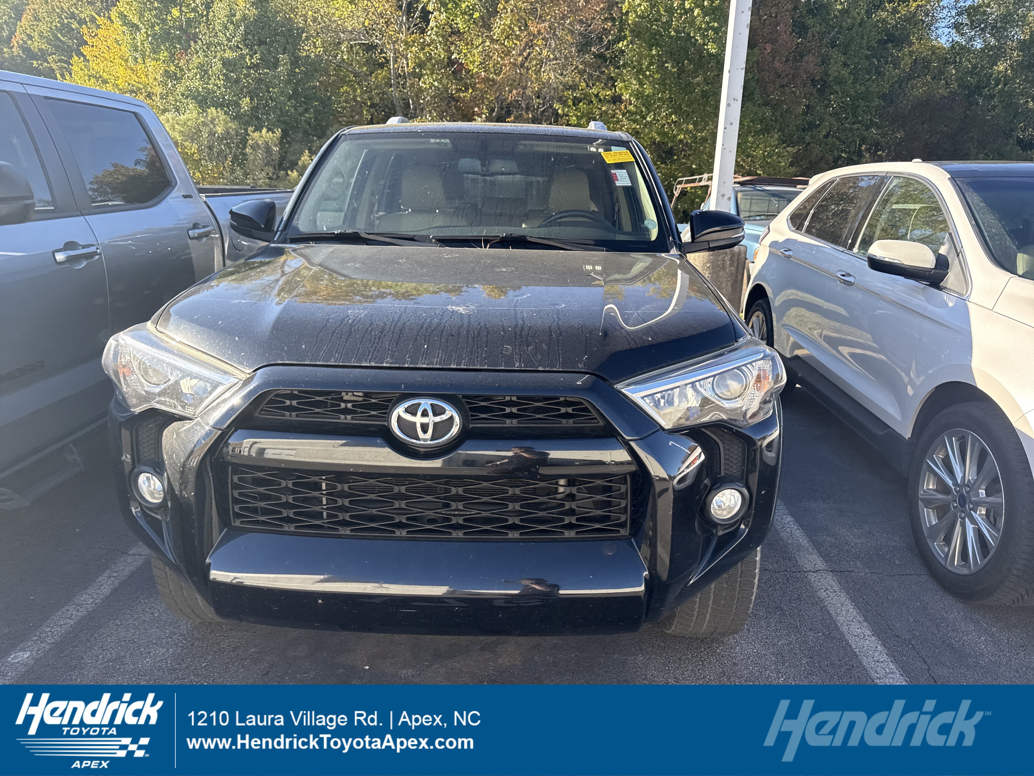 Used 2017 Toyota 4Runner SR5 Premium AWD/4WD image 1