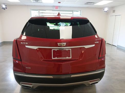 Used 2020 Cadillac XT5 Premium Luxury AWD/4WD image 12