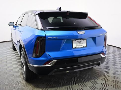 New 2026 Cadillac Optiq Luxury 2 w/ LPO, Floor Liner Package AWD/4WD image 4
