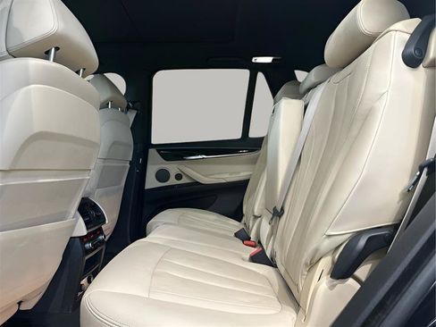 Used 2018 BMW X5 xDrive50i w/ Dynamic Handling Package AWD/4WD image 12