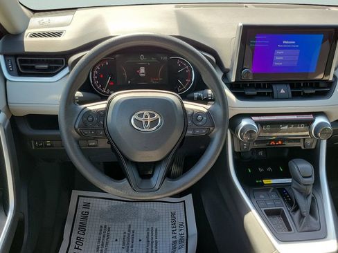 Certified 2025 Toyota RAV4 XLE w/ Convenience Package FWD image 12