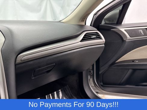 Used 2018 Ford Fusion S image 23