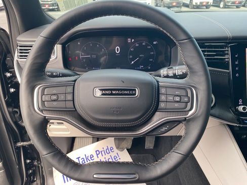 New 2026 Jeep Grand Wagoneer Summit image 15