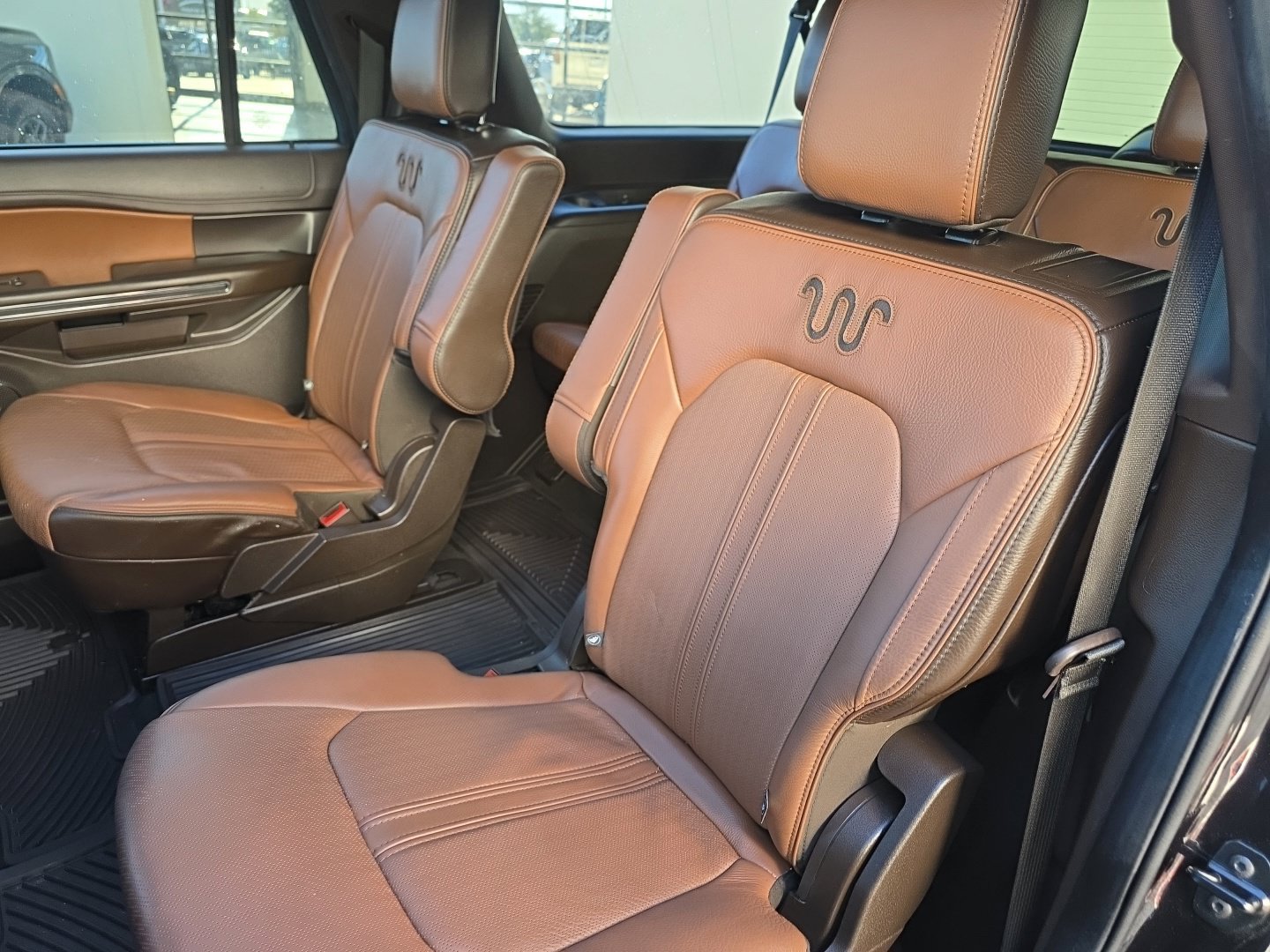 Used 2024 Ford Expedition Max King Ranch AWD/4WD image 23