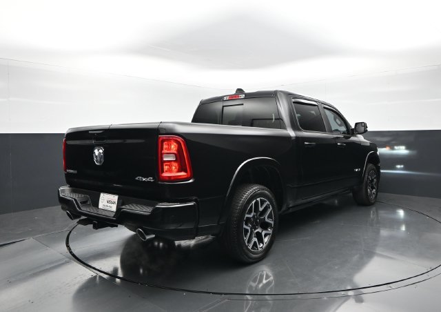 Used 2025 RAM 1500 Laramie w/ Sport Appearance Package AWD/4WD image 8