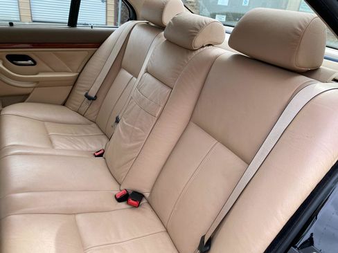 Used 1997 BMW 528i Sedan RWD image 9
