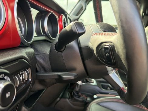 Used 2019 Jeep Wrangler Unlimited Rubicon image 46