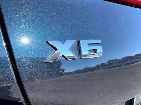 Certified 2025 BMW X6 M60i w/ Dynamic Handling Package image 31