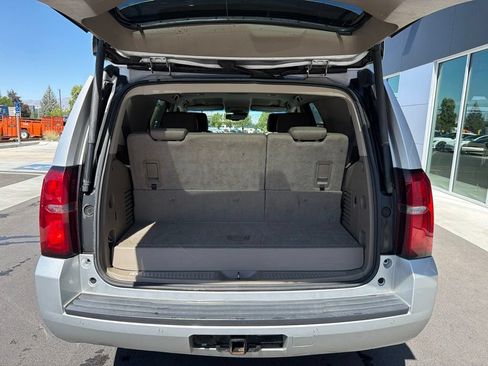 Used 2018 Chevrolet Tahoe LT AWD/4WD image 26