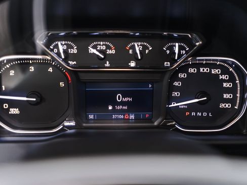 Used 2023 GMC Sierra 2500 SLE w/ Gooseneck/5TH Wheel Package image 13