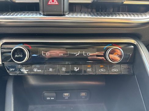 Used 2023 Kia K5 EX w/ EX Premium Package FWD image 17