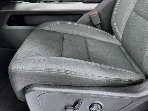 Used 2019 RAM 1500 Big Horn AWD/4WD image 18