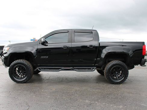 Used 2021 Chevrolet Colorado Z71 w/ Z71 Midnight Edition AWD/4WD image 11