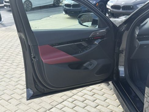 Certified 2025 BMW 530i w/ Premium Package image 11