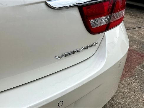 Used 2015 Buick Verano Leather w/ Experience Buick Package FWD image 30