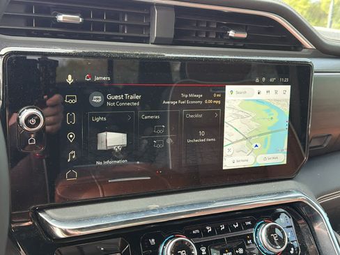 Used 2025 GMC Sierra 3500 Denali Ultimate image 14