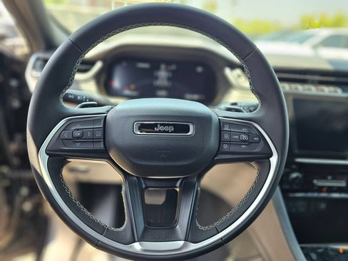 New 2026 Jeep Grand Cherokee Laredo RWD image 21