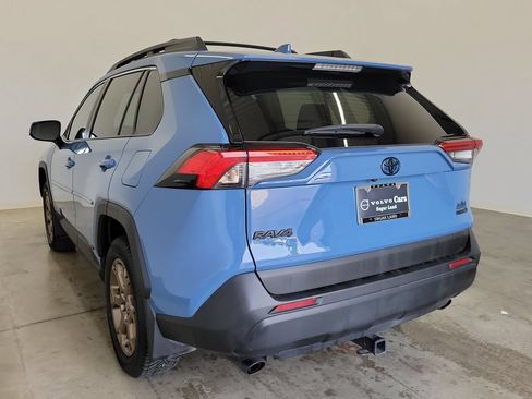 Used 2023 Toyota RAV4 AWD Hybrid image 7