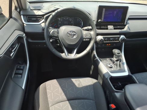Certified 2024 Toyota RAV4 XLE w/ Convenience Package AWD/4WD image 8