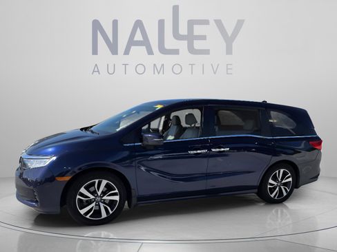Used 2022 Honda Odyssey Touring image 2