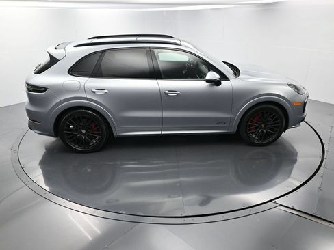 Certified 2021 Porsche Cayenne GTS AWD/4WD image 39