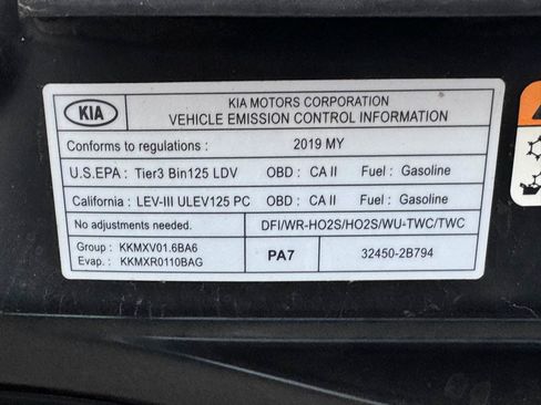 Used 2019 Kia Soul FWD image 20