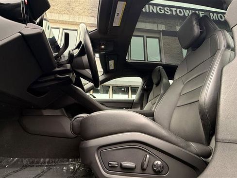 Used 2023 Porsche Taycan w/ Premium Package image 14