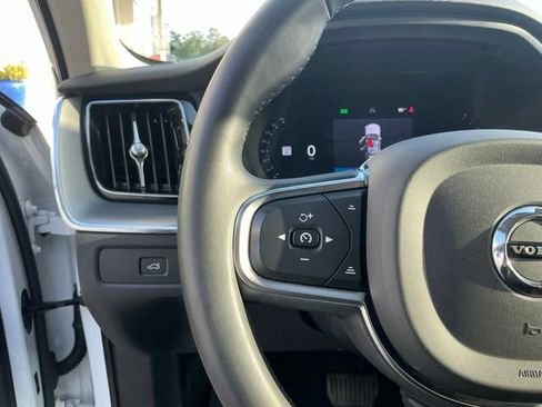 Certified 2024 Volvo XC60 B5 Core w/ Protection Package Premier AWD/4WD image 18