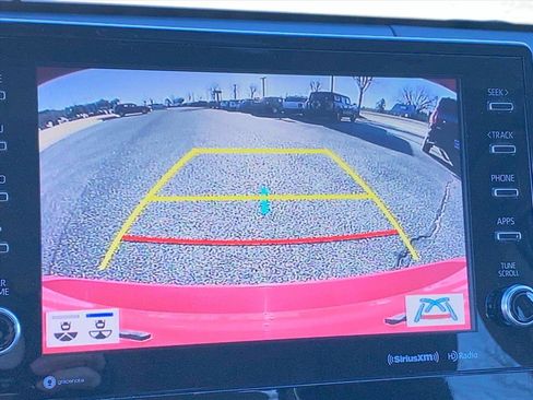 Used 2022 Toyota Camry XSE image 17