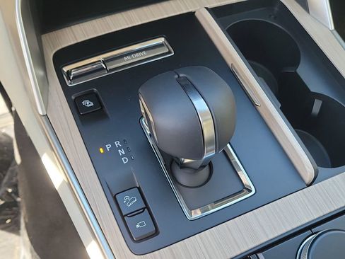 New 2026 MAZDA CX-90 Plug-In Hybrid w/ Premium Plus image 33