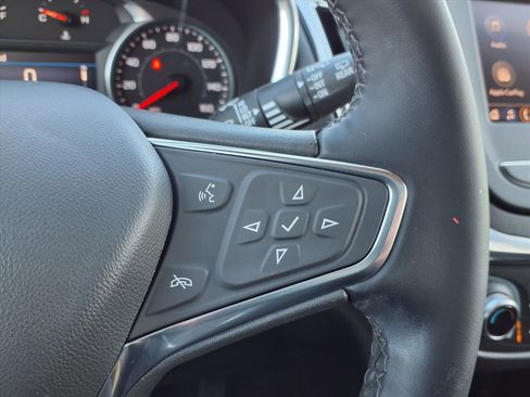 Used 2024 Chevrolet Equinox LT image 12