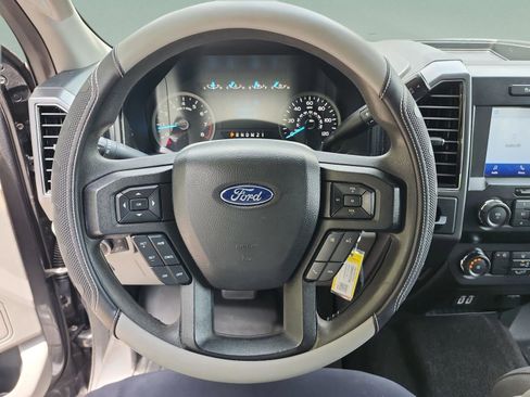 Used 2019 Ford F150 XLT RWD image 10