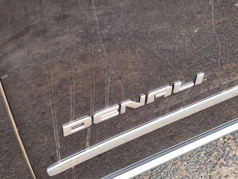 Used 2018 GMC Yukon XL Denali w/ Denali Ultimate Package image 23