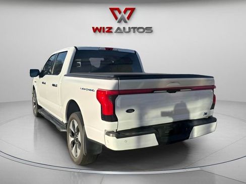 Used 2022 Ford F150 Lightning Platinum image 7
