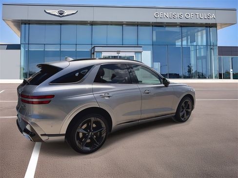 Used 2026 Genesis GV70 3.5T Sport Prestige image 8