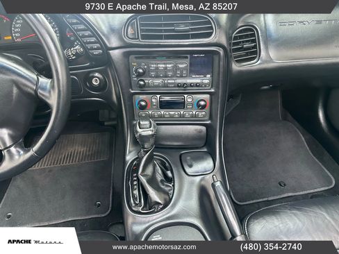 Used 2004 Chevrolet Corvette Convertible w/ Preferred Equipment Group image 14