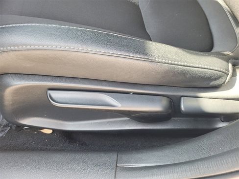 Used 2020 Honda Civic Sport image 4