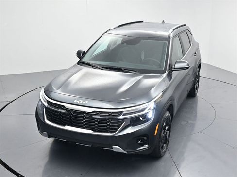 New 2026 Kia Seltos EX image 44