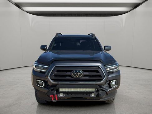 Used 2021 Toyota Tacoma SR5 image 8