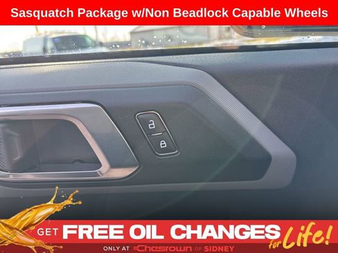 Used 2024 Ford Bronco Big Bend image 18