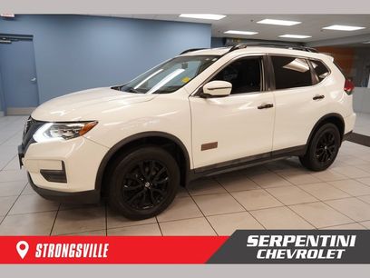 Used 2017 Nissan Rogue SV
