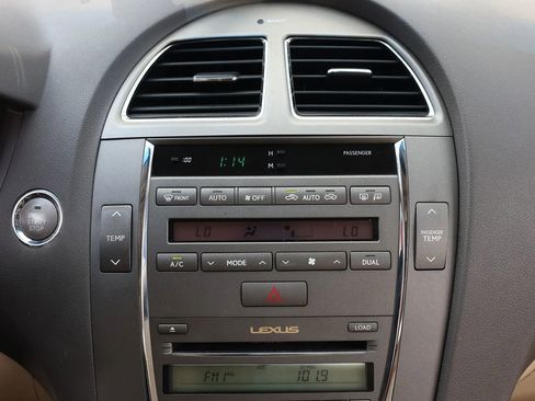 Used 2010 Lexus ES 350 image 33