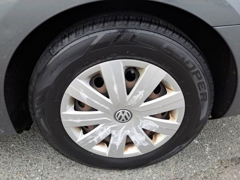 Used 2015 Volkswagen Jetta S image 24