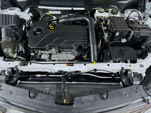 Used 2024 Chevrolet Equinox LT image 27