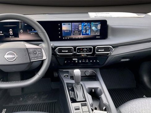 New 2026 Nissan Sentra SV w/ SV Convenience Package image 6