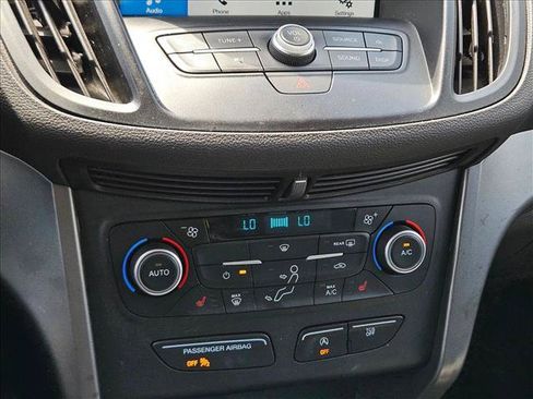 Used 2018 Ford Escape SE w/ SE Sync 3 Package FWD image 13