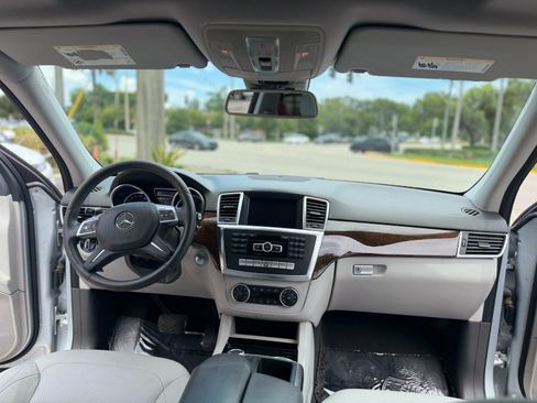Used 2013 Mercedes-Benz ML 350 2WD image 15