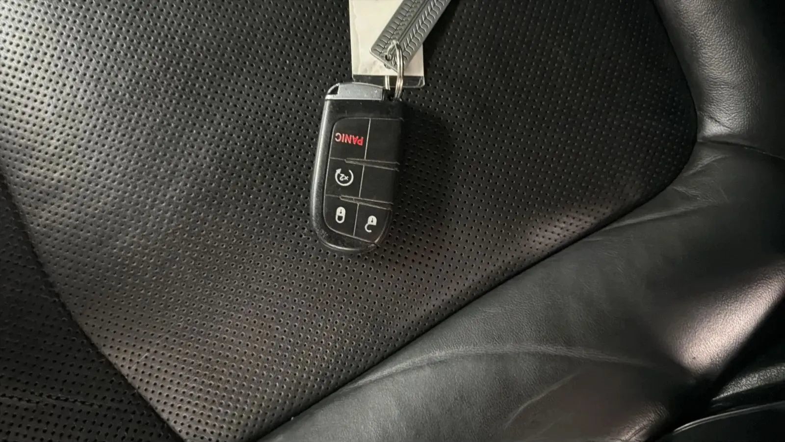 Used 2017 Dodge Journey GT FWD image 25