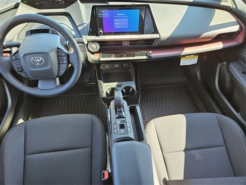 New 2026 Toyota Prius SE image 8